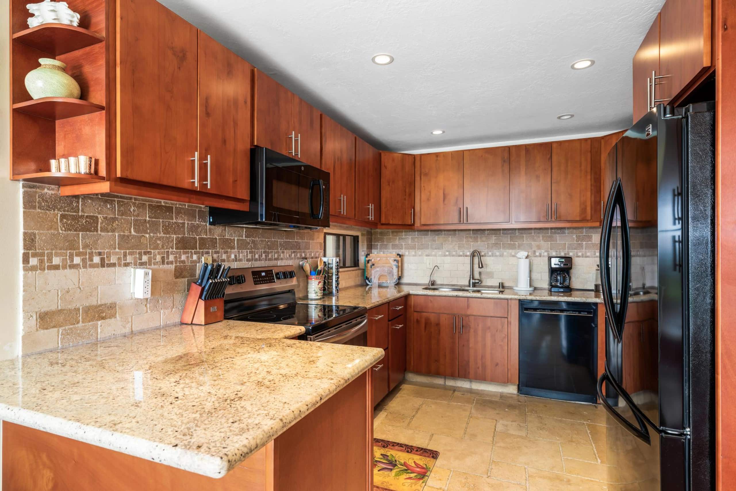 Condo in Kailua-Kona · ★4.71 · 2 bedrooms · 2 beds · 2 shared baths - Image 30