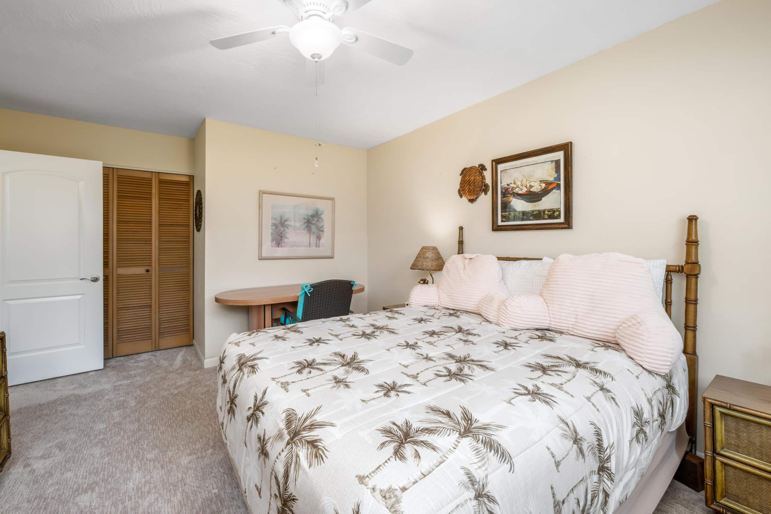 Condo in Kailua-Kona · ★4.71 · 2 bedrooms · 2 beds · 2 shared baths - Image 18