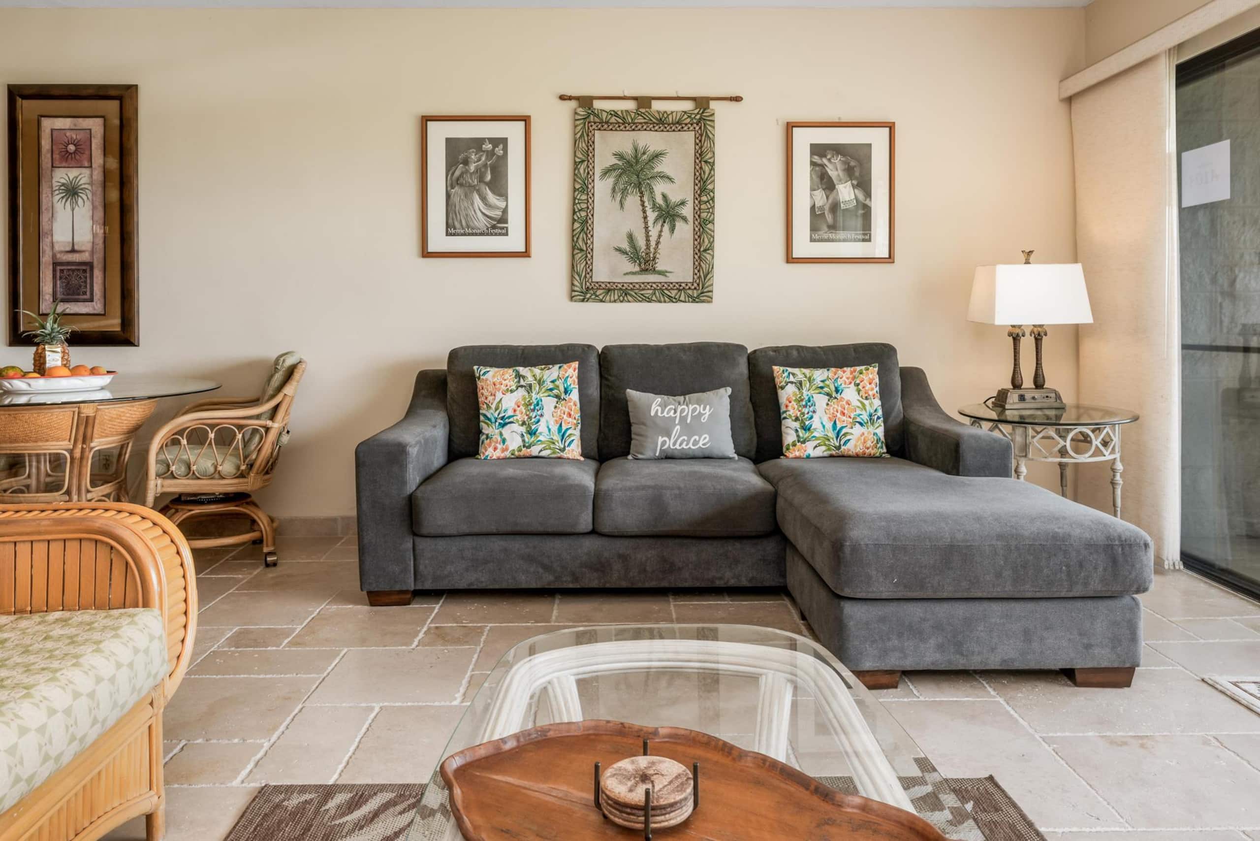 Condo in Kailua-Kona · ★4.71 · 2 bedrooms · 2 beds · 2 shared baths - Image 3