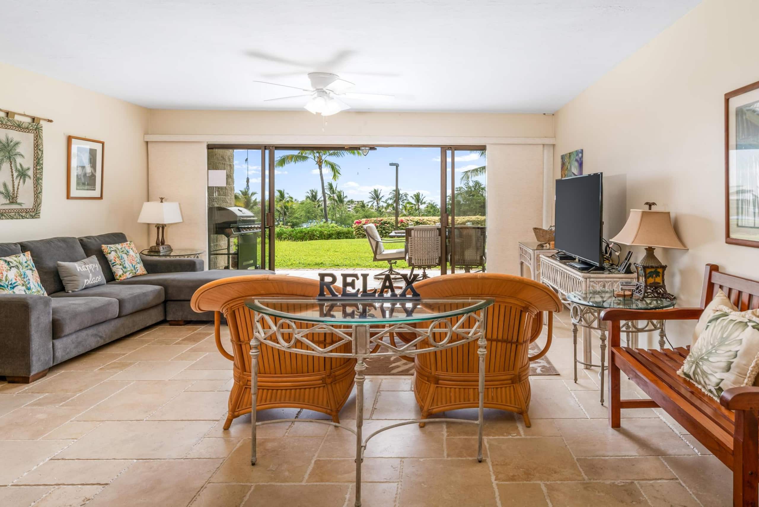 Condo in Kailua-Kona · ★4.71 · 2 bedrooms · 2 beds · 2 shared baths - Image 6