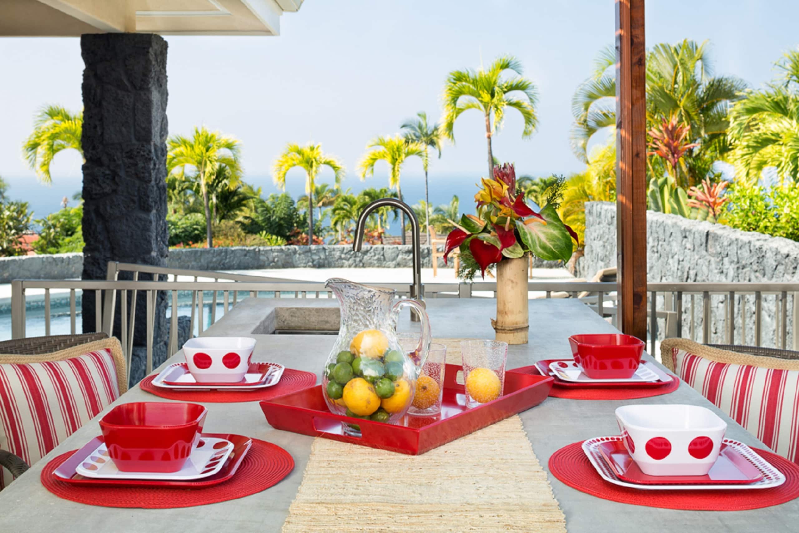 Home in Kailua-Kona · ★4.53 · 5 bedrooms · 7 beds · 3.5 private baths - Image 16