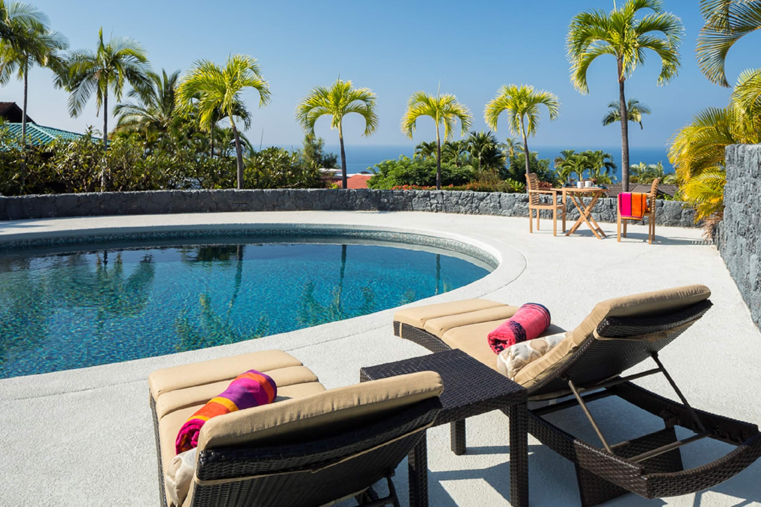 Home in Kailua-Kona · ★4.53 · 5 bedrooms · 7 beds · 3.5 private baths - Image 6