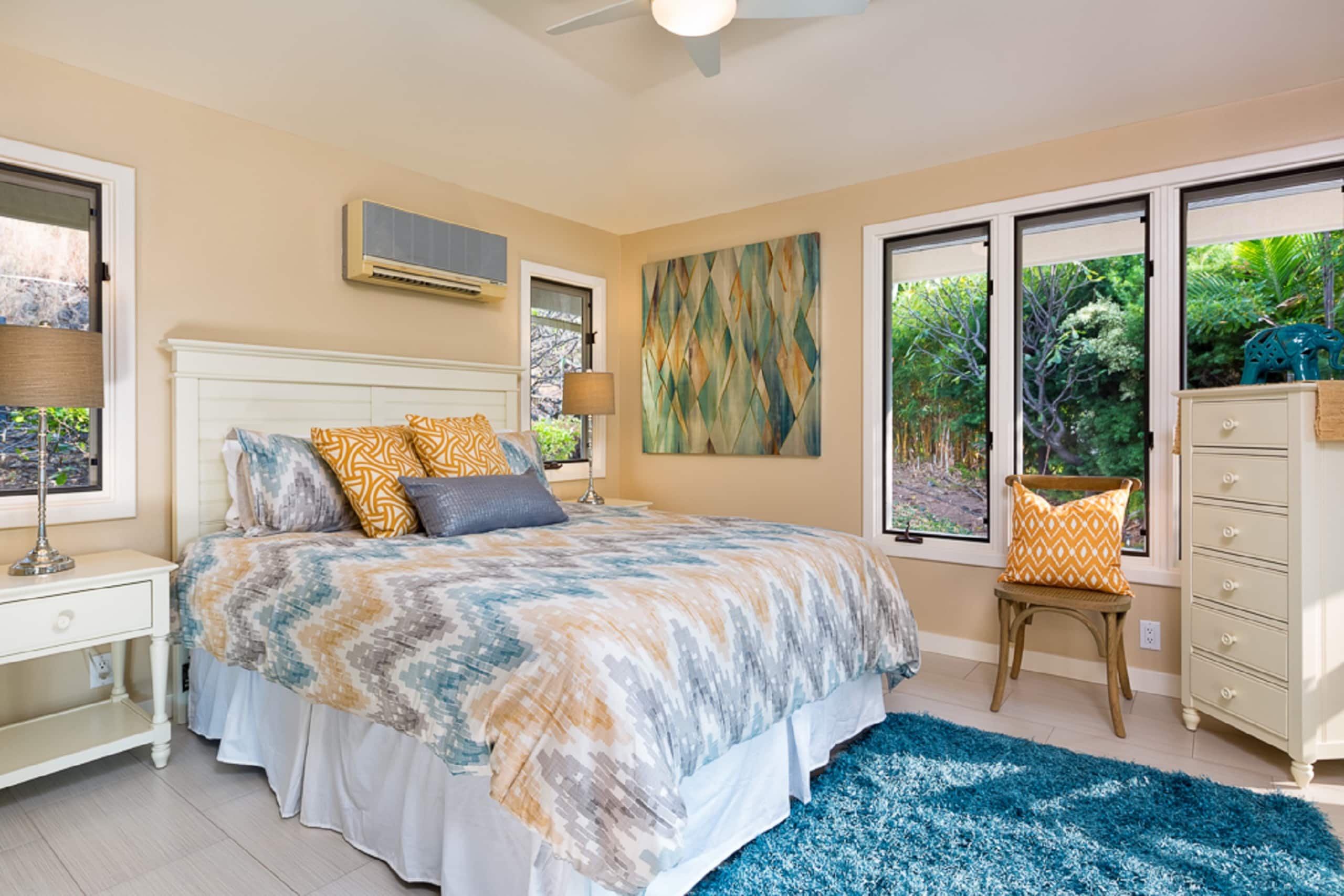 Home in Kailua-Kona · ★4.53 · 5 bedrooms · 7 beds · 3.5 private baths - Image 22