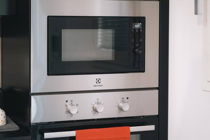 Suite Piazza Mazzini 90 MQ 5* gallery image 4