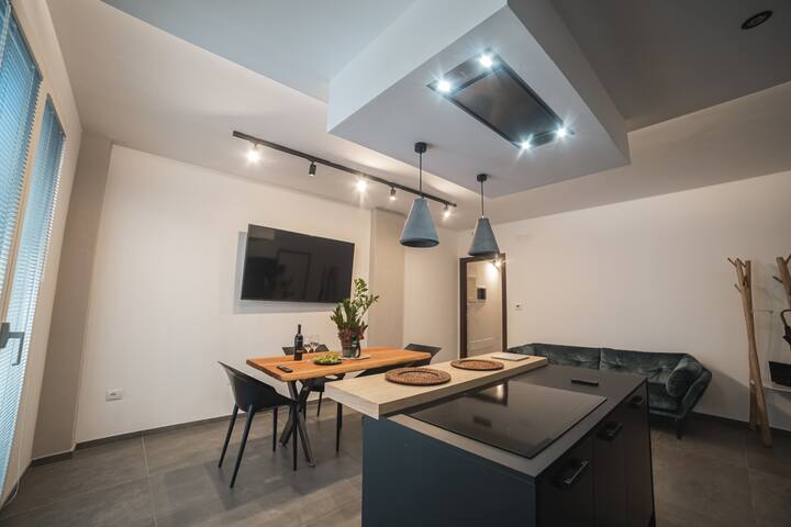 Suite Piazza Mazzini 90 MQ 5* gallery image 3