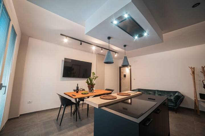 Suite Piazza Mazzini 90 MQ 5*