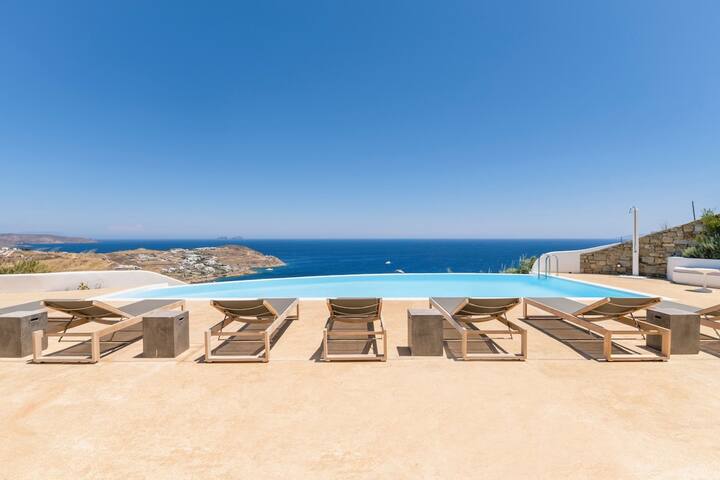 Luxury villa with stunning views above Kalo Livadi gallery image 5