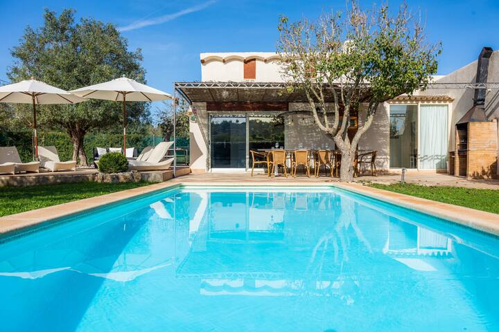 Es Collet gallery image 2