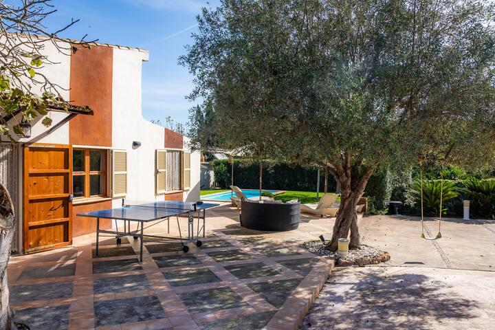 Es Collet gallery image 5