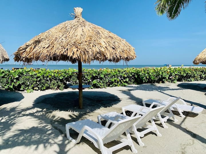 Beautiful Samaria Club 136 Ocean View Apartment