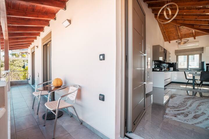 Villa Nikolaos 2 gallery image 3