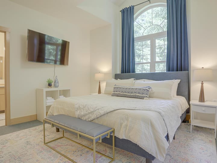 Coho Lodge二层加大双人床和双层床第三间卧室