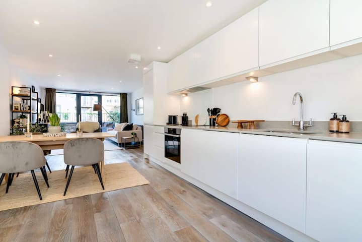 Luxury Penthouse with Terrace in Bloomsbury gallery image 4