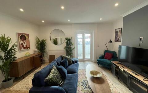 Consett Shotley Bridge Stylish & Spacious Four Bed