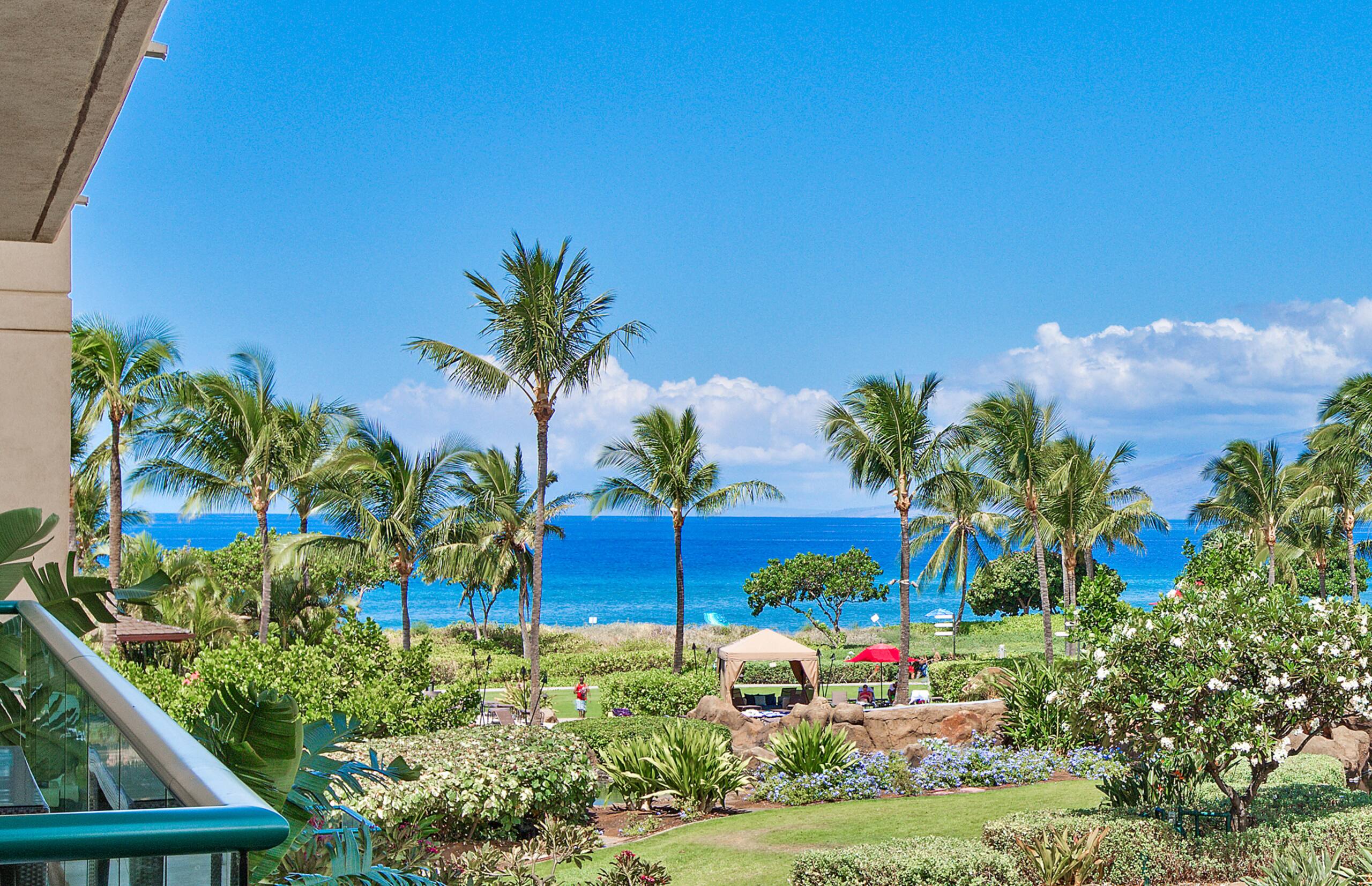 Condo in Lahaina · ★4.67 · 4 bedrooms · 6 beds · 4 baths - Image 23