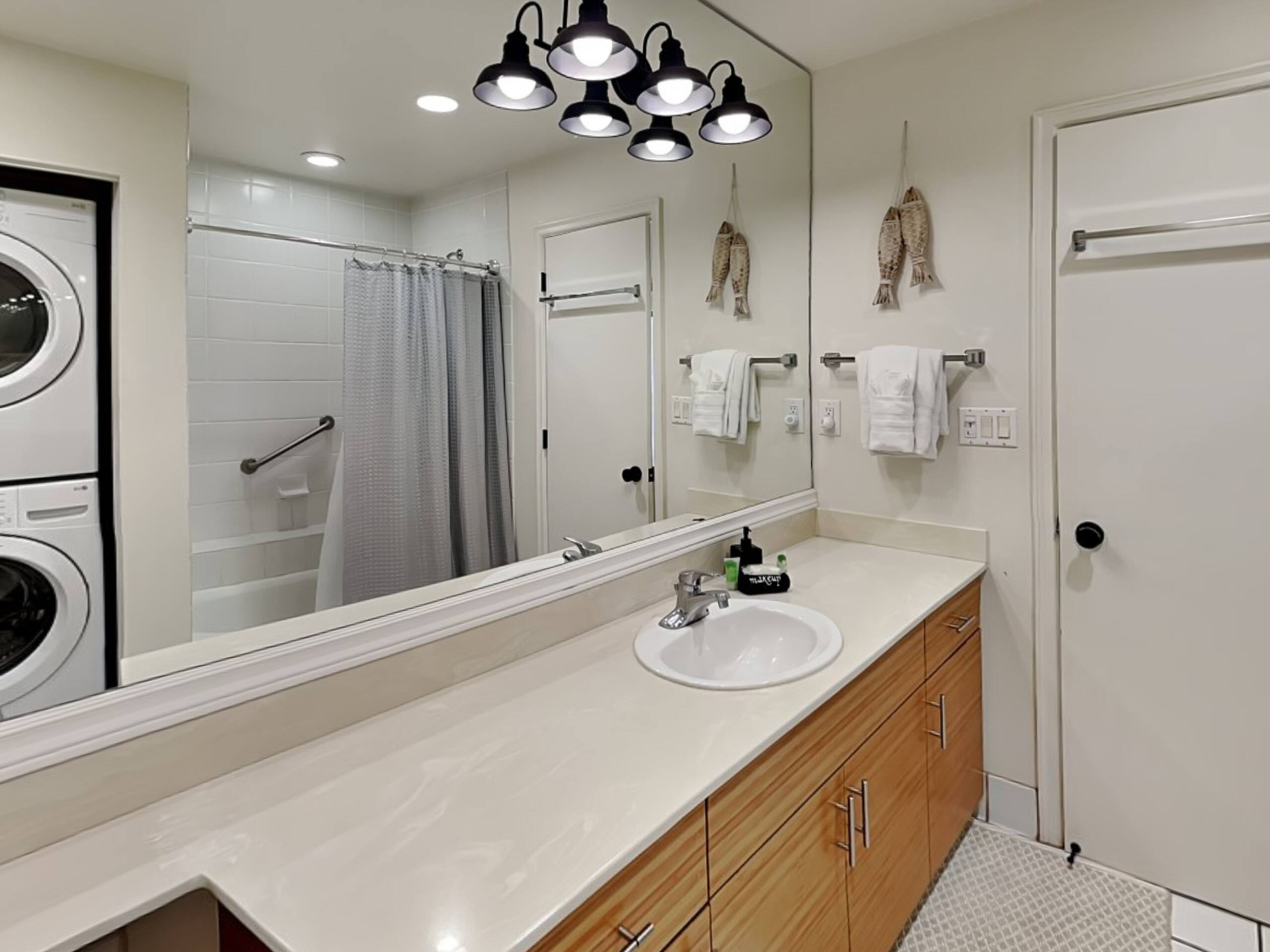 Condo in Kihei · ★4.75 · 2 bedrooms · 3 beds · 2 shared baths - Image 12