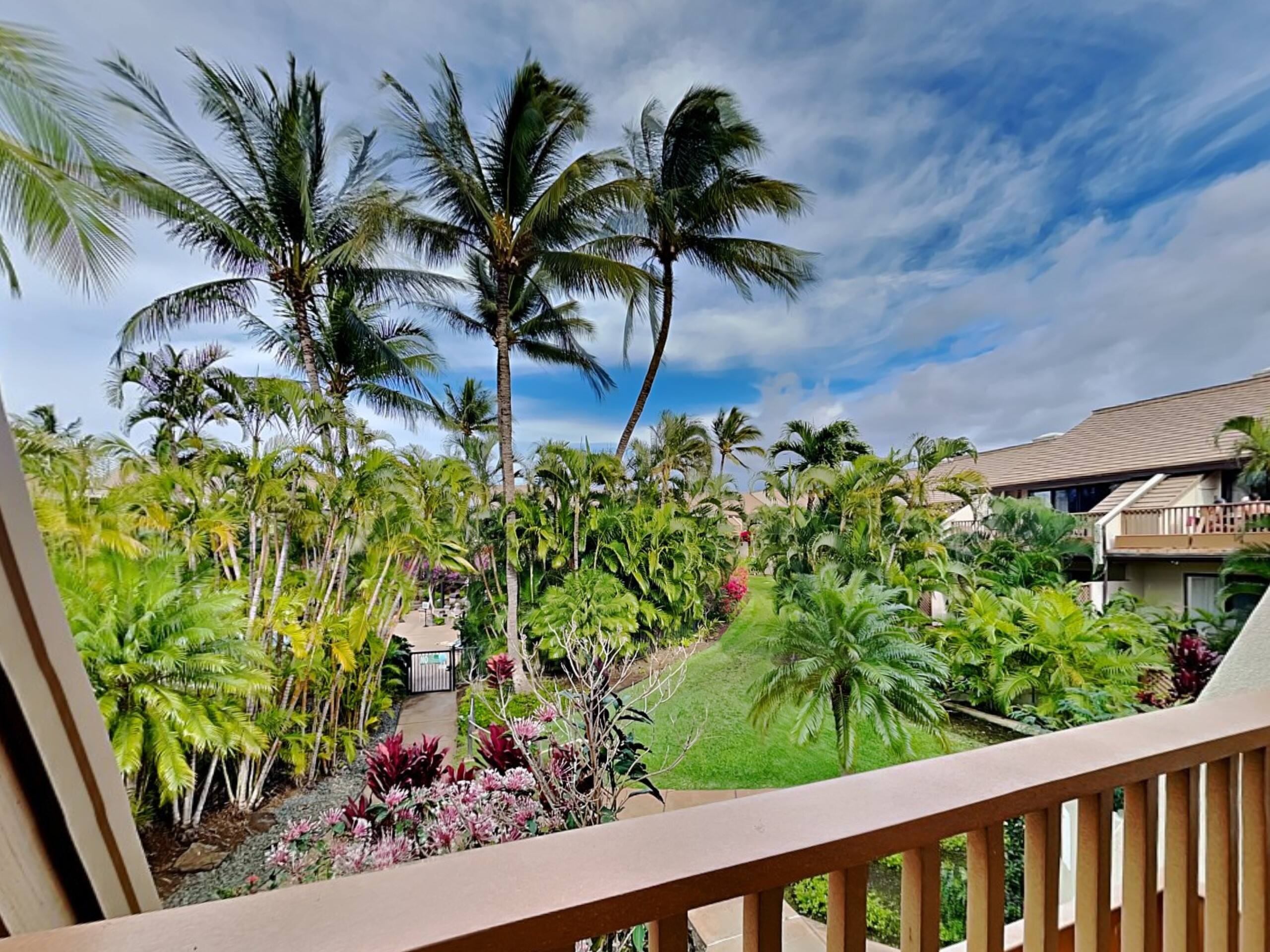 Condo in Kihei · ★4.75 · 2 bedrooms · 3 beds · 2 shared baths - Image 10