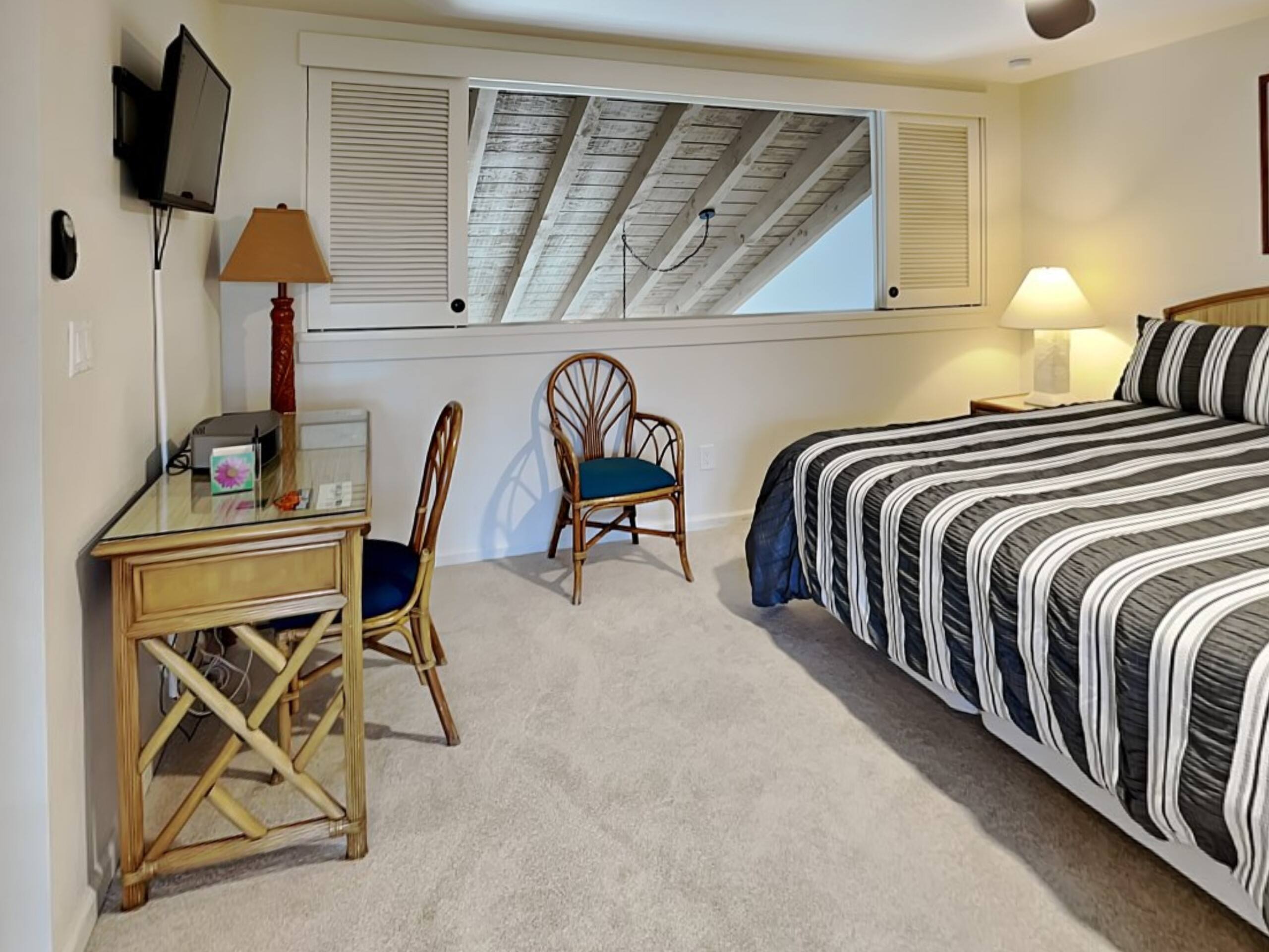 Condo in Kihei · ★4.75 · 2 bedrooms · 3 beds · 2 shared baths - Image 16