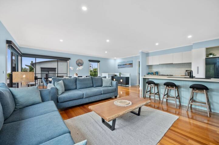 Cowrie Central Townhouse gallery image 5