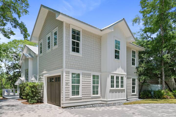 Sea And Stay managed Airbnb listing 3