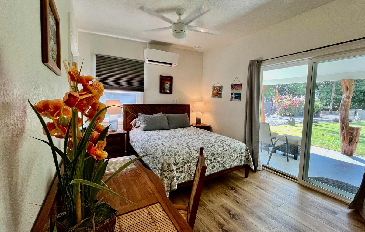 Მესამე საძინებელი 152 × 203 სმ ზომის საწოლით