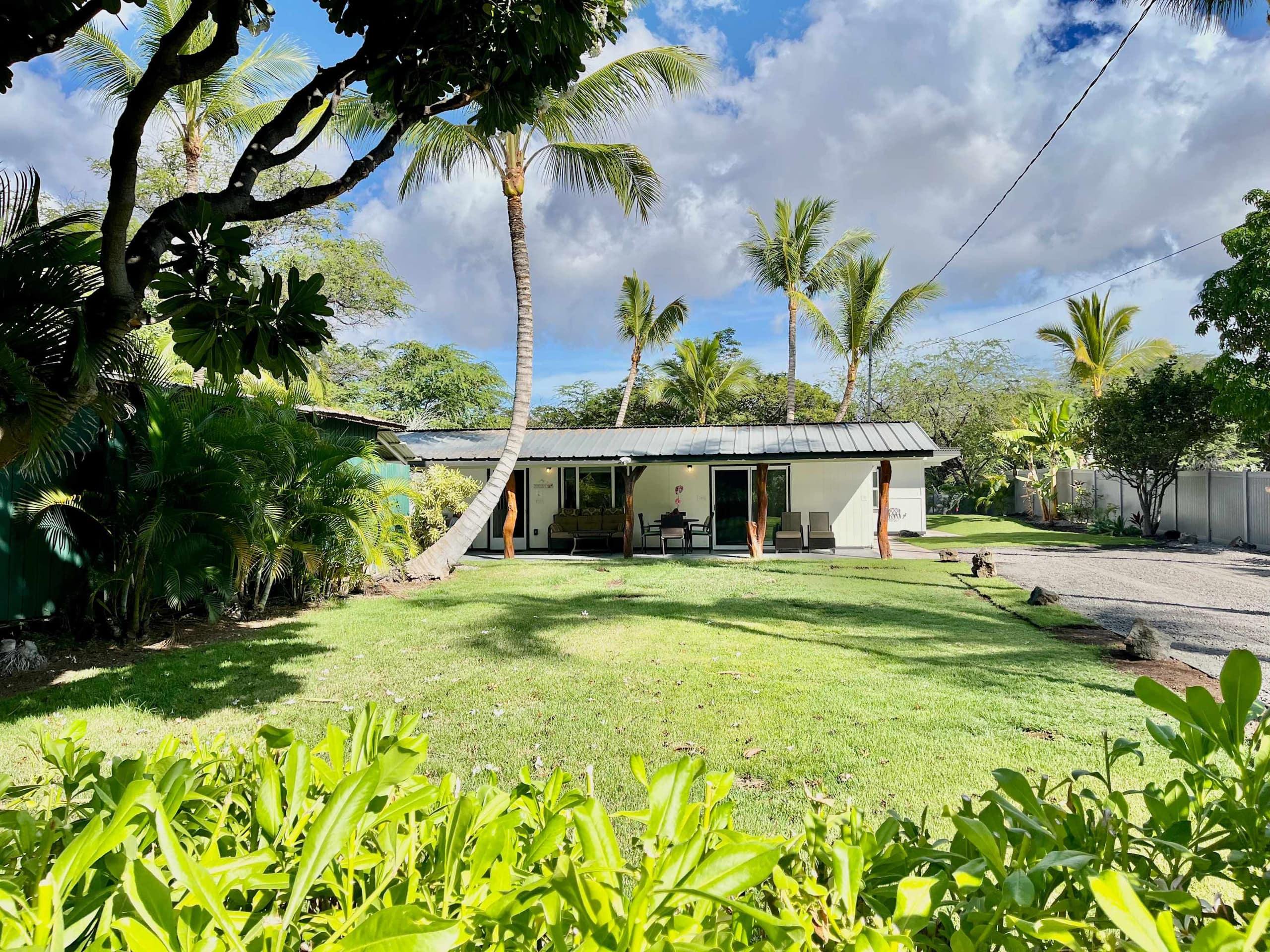 Home in Waimea · ★5.0 · 3 bedrooms · 3 beds · 3 baths - Image 2