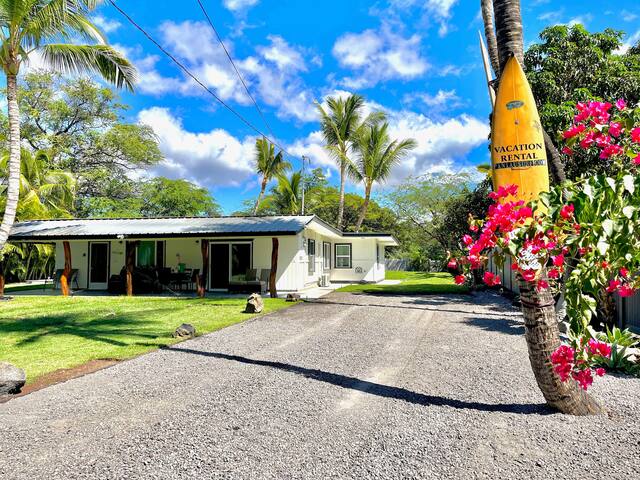 Paniau Surf ~ 2 BR / Sleeps 6 ~ near ocean ~ Puako