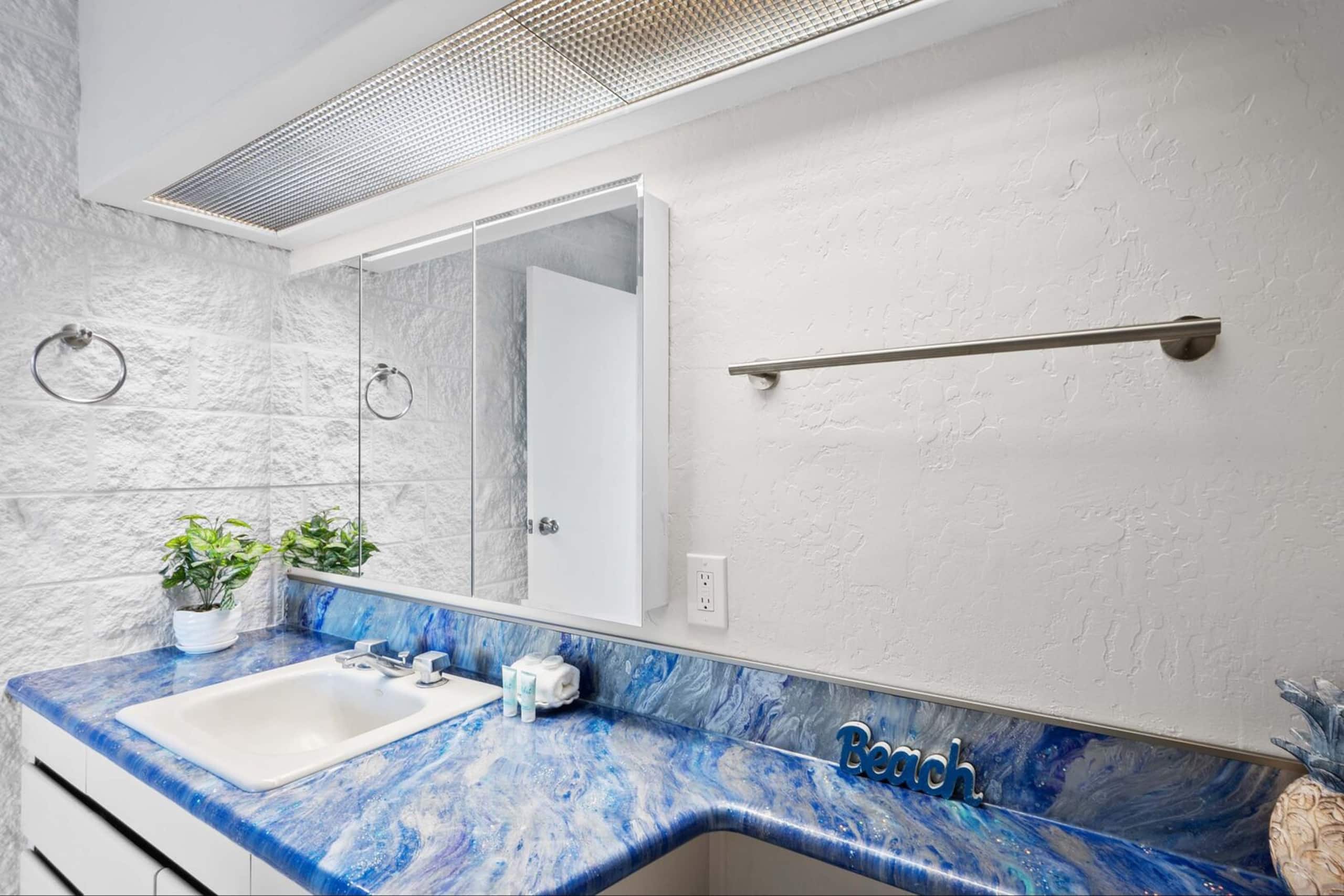 Condo in Wailuku · ★4.88 · 2 bedrooms · 3 beds · 2 baths - Image 29