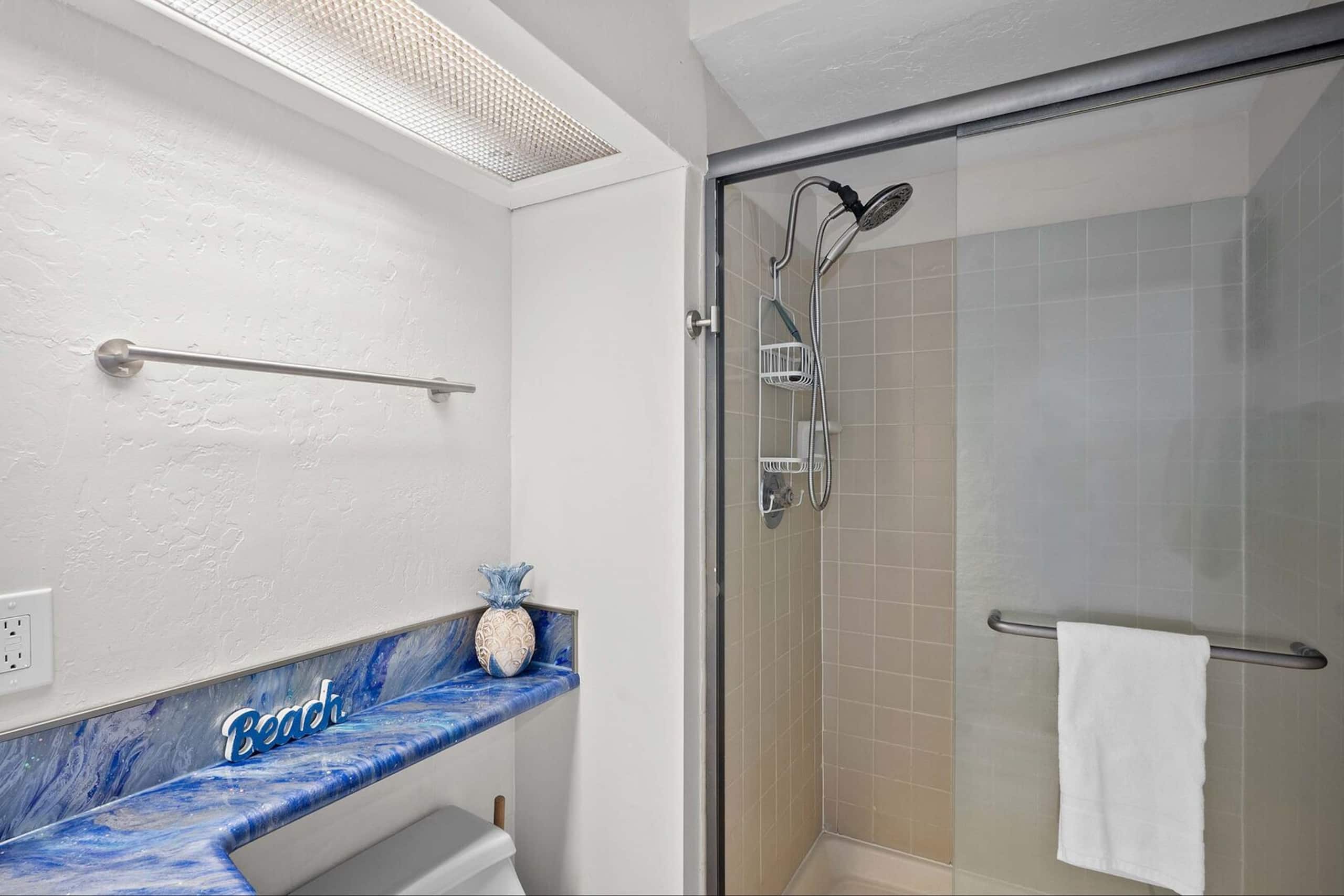 Condo in Wailuku · ★4.88 · 2 bedrooms · 3 beds · 2 baths - Image 30