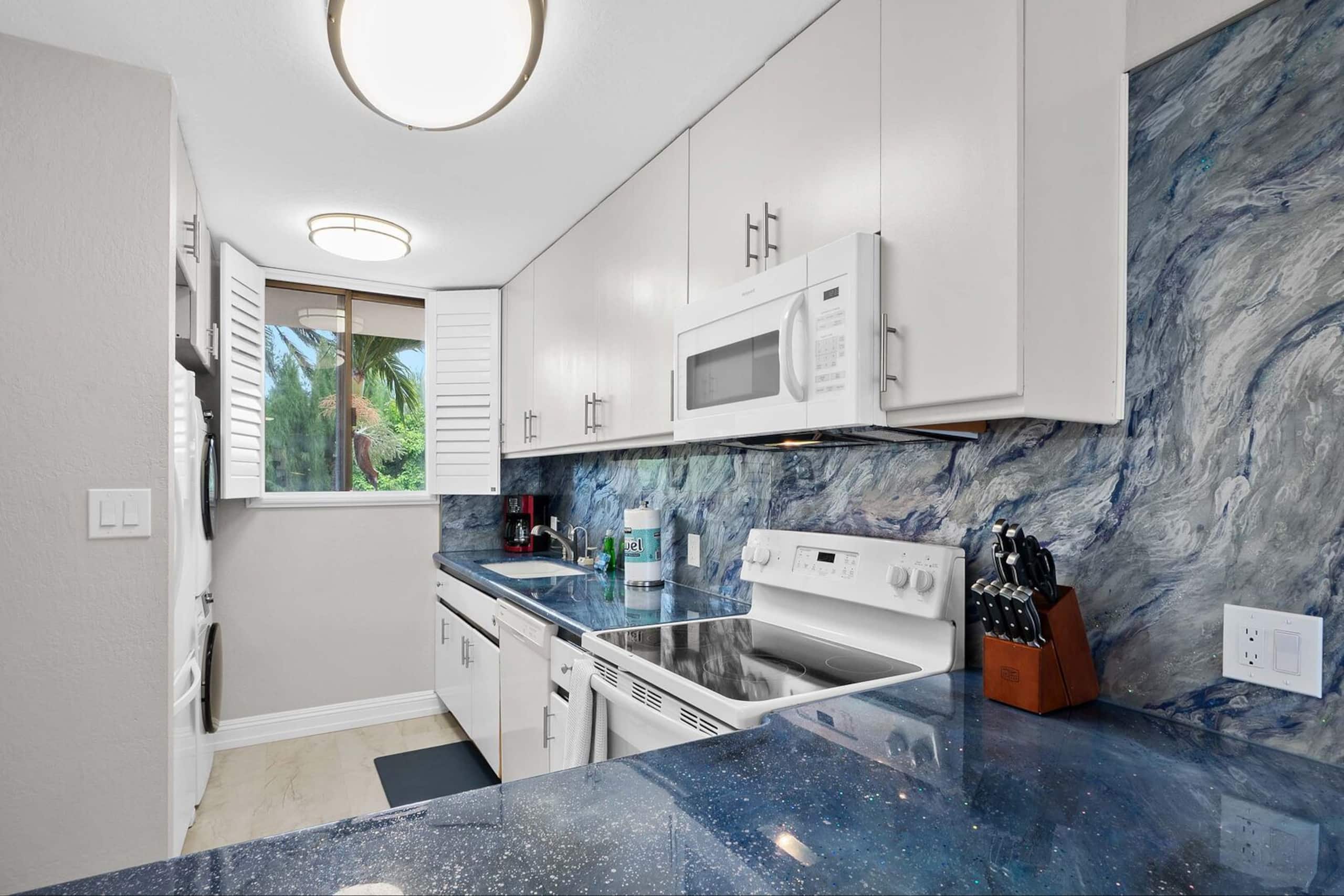 Condo in Wailuku · ★4.88 · 2 bedrooms · 3 beds · 2 baths - Image 16