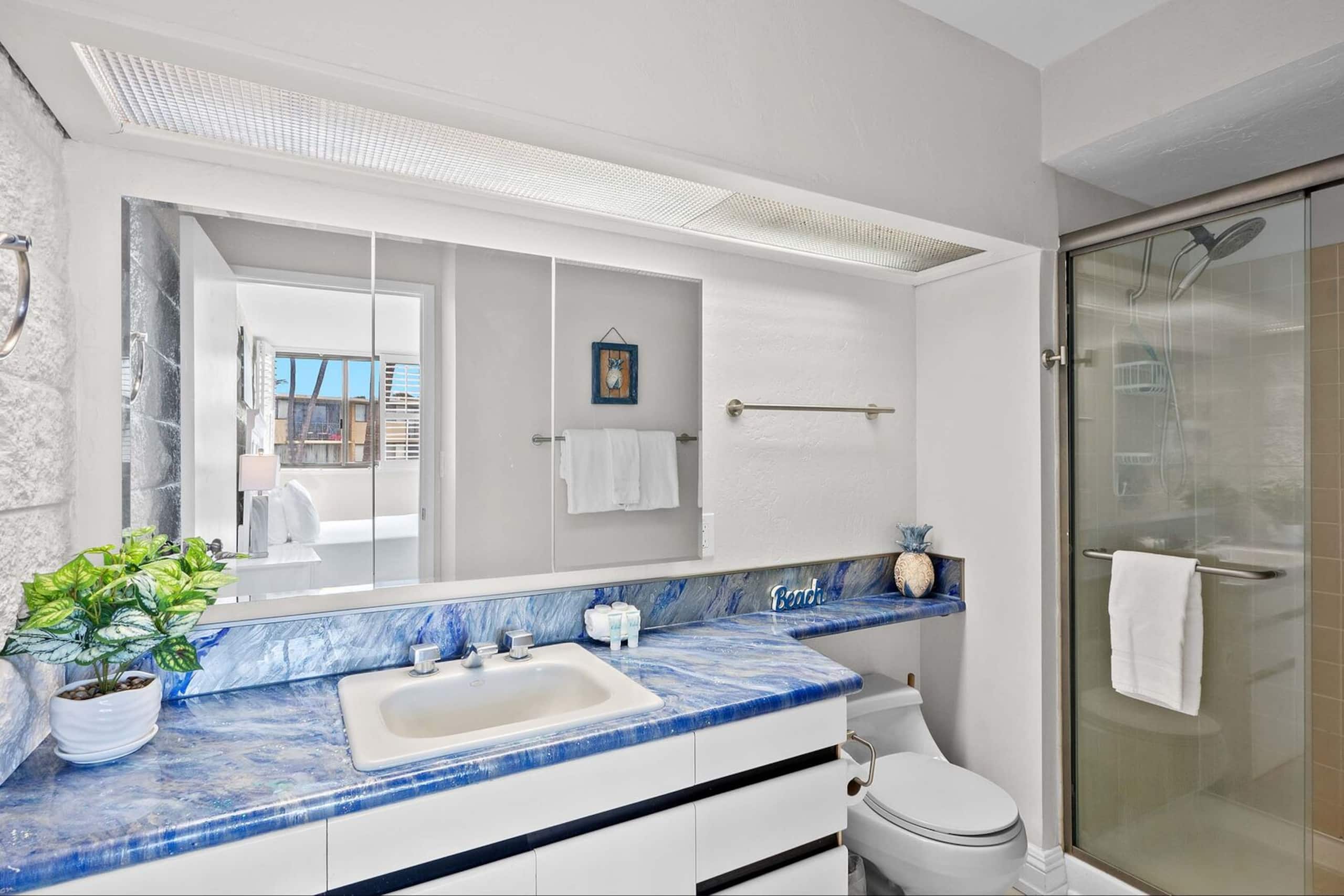 Condo in Wailuku · ★4.88 · 2 bedrooms · 3 beds · 2 baths - Image 22