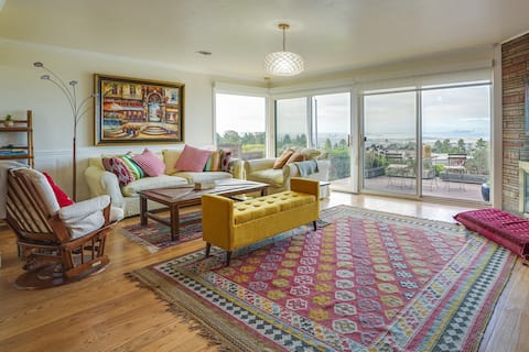 Stunning Bay-View Home in Kensington!