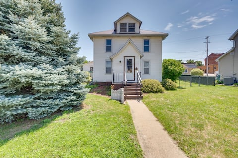 Cozy Iowa Getaway w/ Patio & Fenced-In Yard!