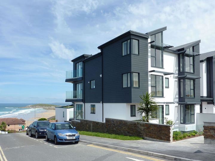 Rosen - Fistral Beach