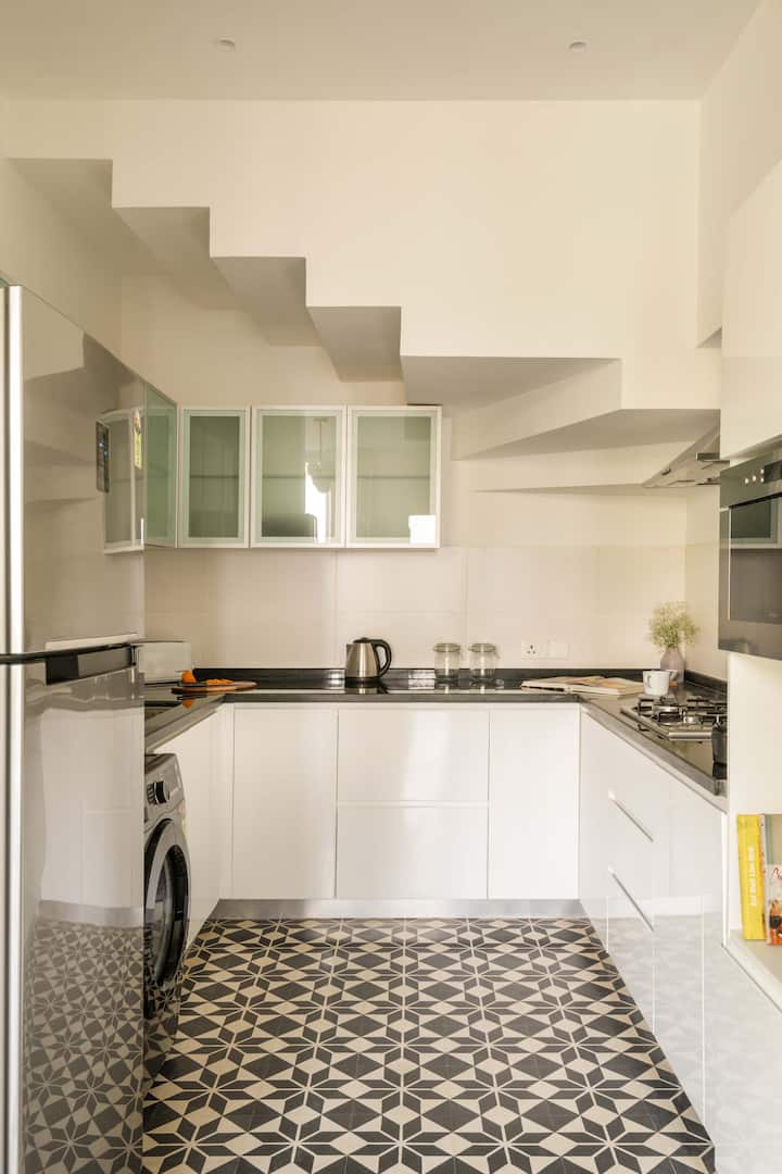 Fully equipped kitchen