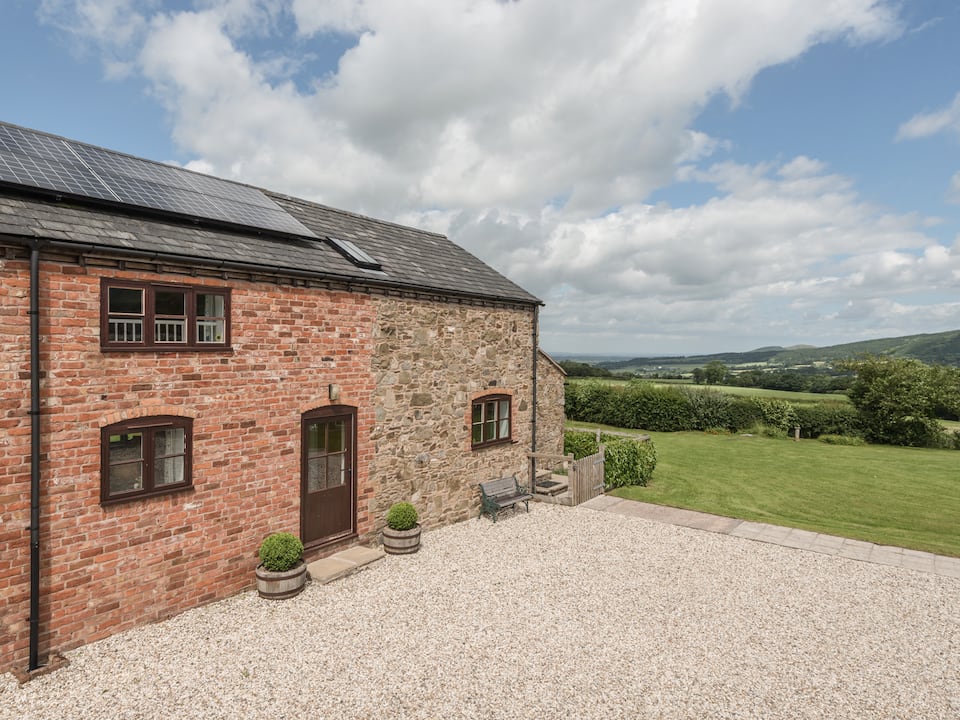 Hope Hall Barn — foto 1