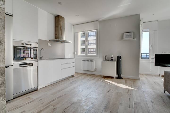 Gran Vía Vela by SanSe Holidays gallery image 5