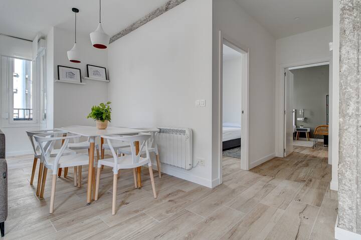 Gran Vía Vela by SanSe Holidays gallery image 2