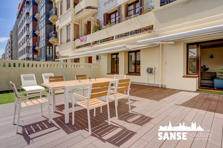 Gran Vía Enara by SanSe Holidays gallery image 5