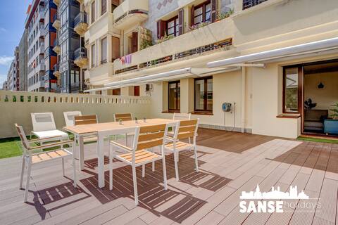 Gran Vía Enara by SanSe Holidays