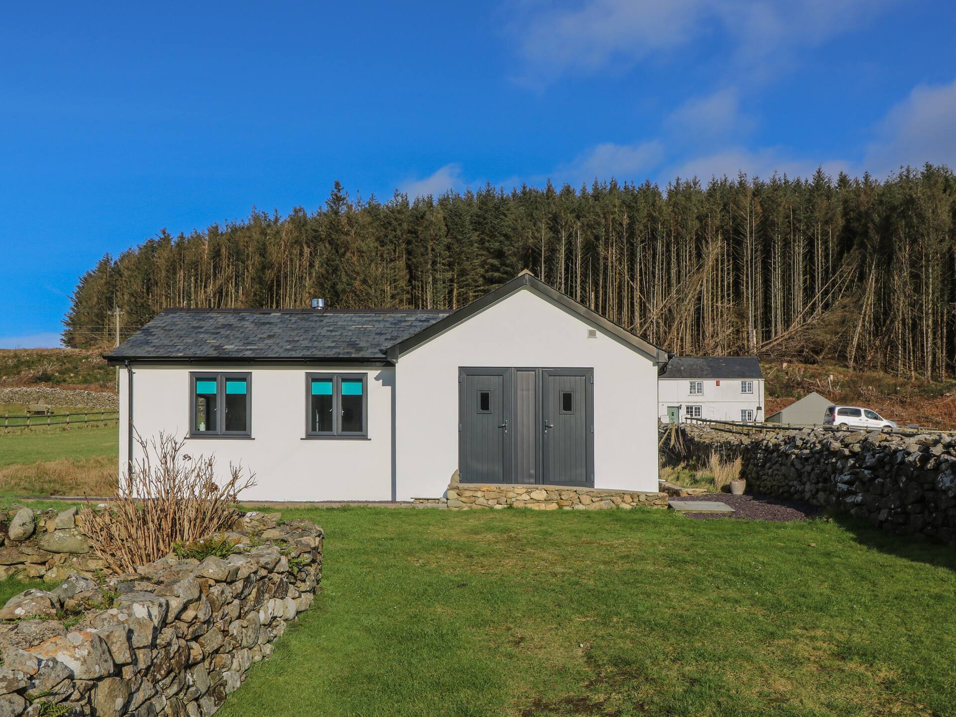 THE SAIL LOFT, accepte les animaux, avec feu ouvert à Nefyn