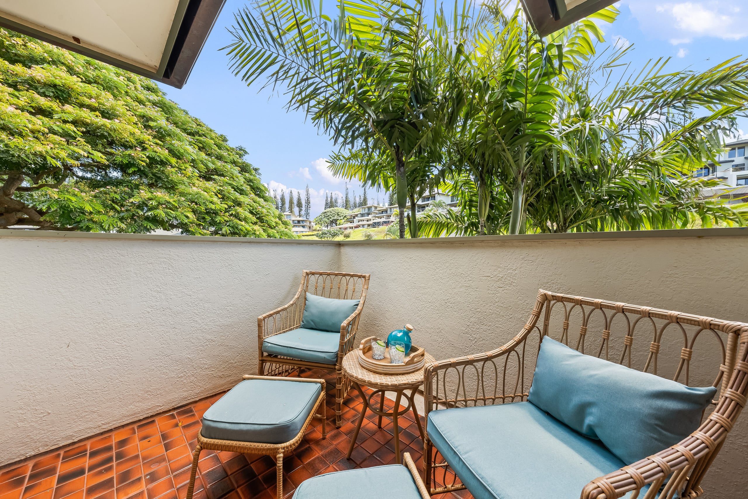 Condo in Lahaina · ★4.83 · 1 bedroom · 2 beds · 2 baths - Image 20