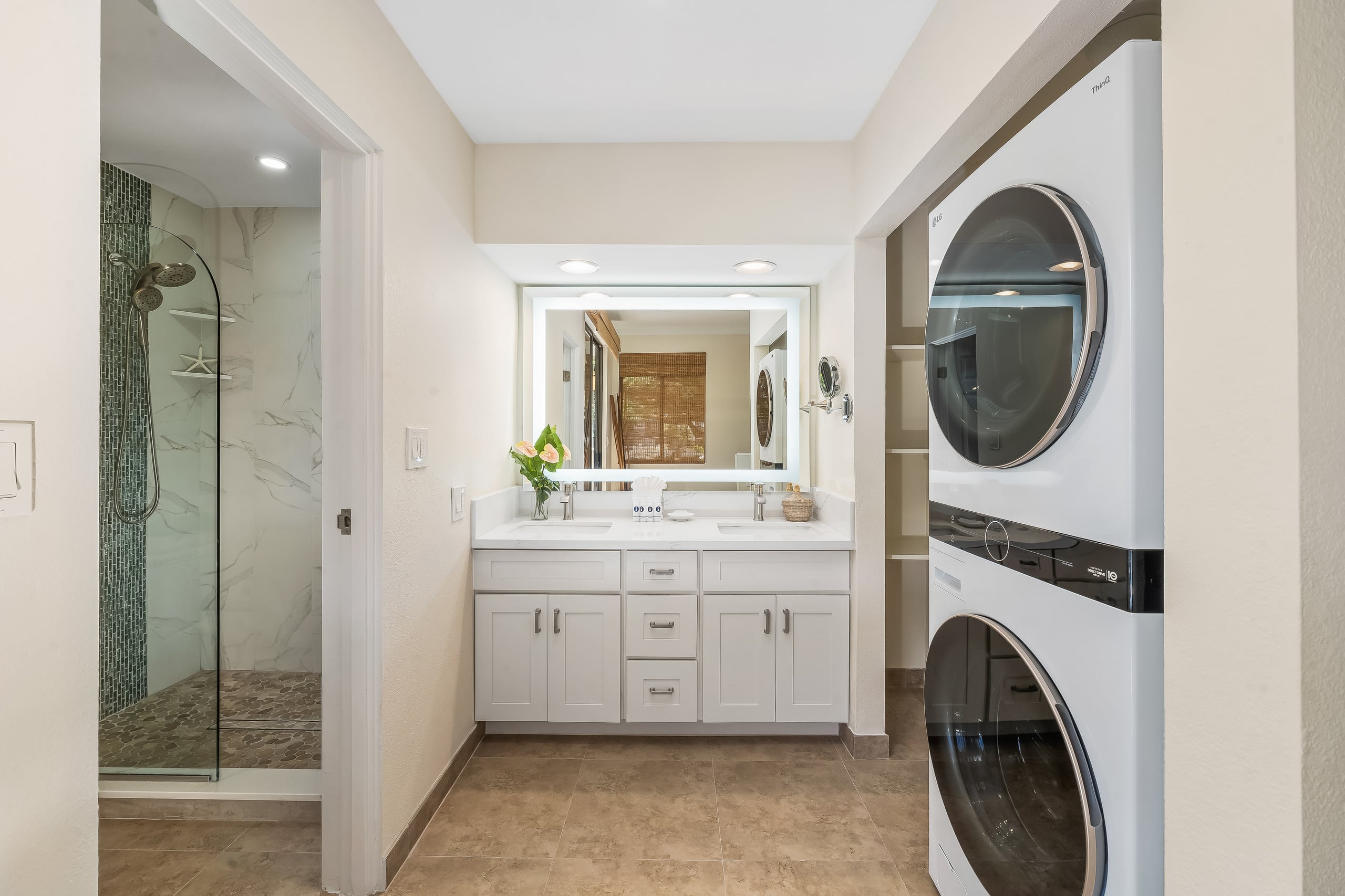 Condo in Lahaina · ★4.83 · 1 bedroom · 2 beds · 2 baths - Image 31