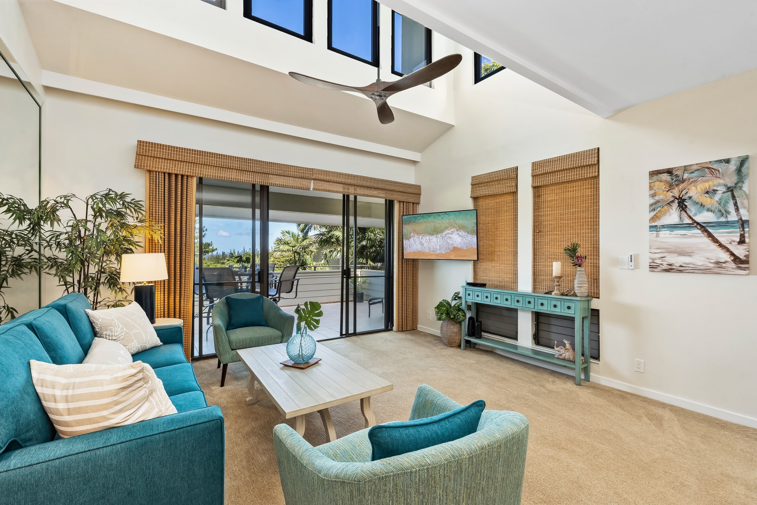 Condo in Lahaina · ★4.83 · 1 bedroom · 2 beds · 2 baths - Image 1
