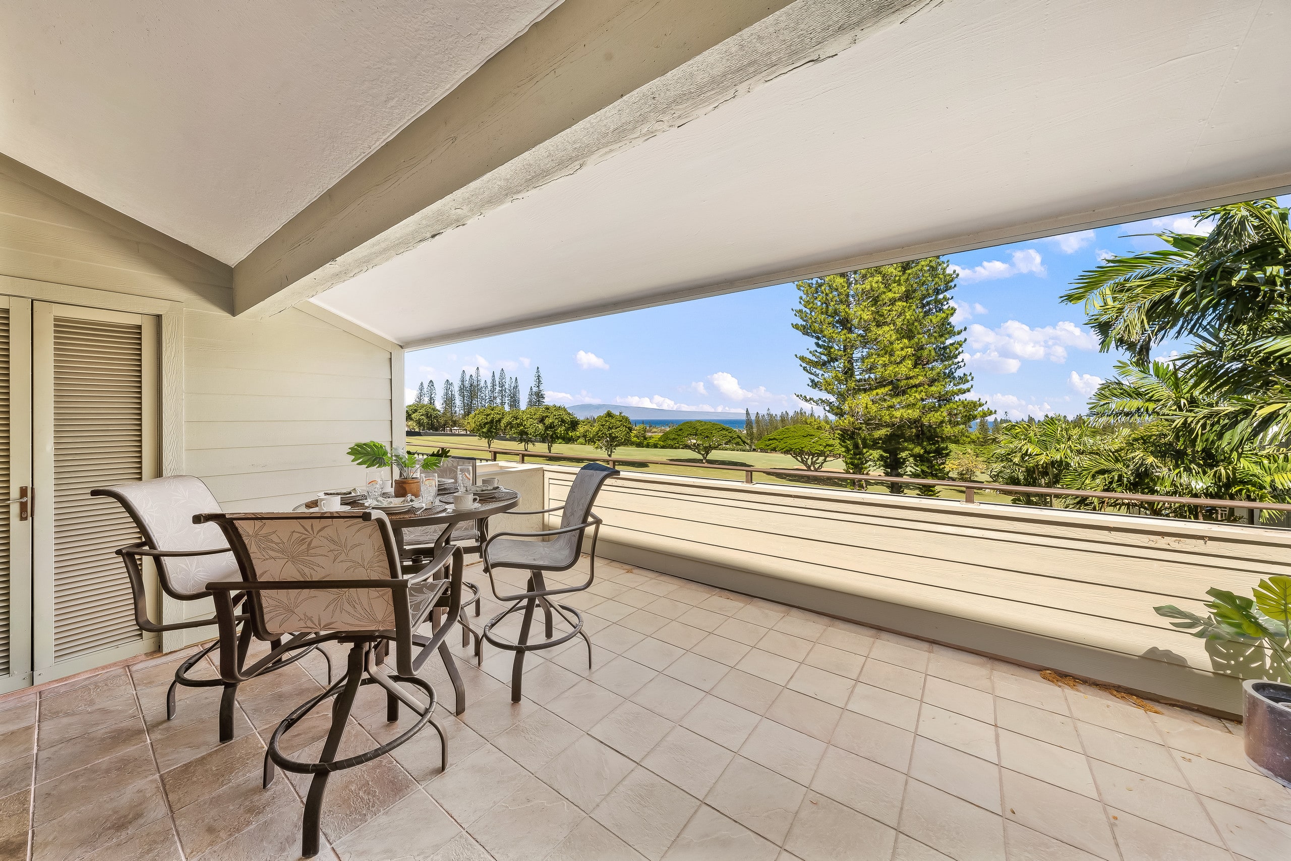 Condo in Lahaina · ★4.83 · 1 bedroom · 2 beds · 2 baths - Image 29