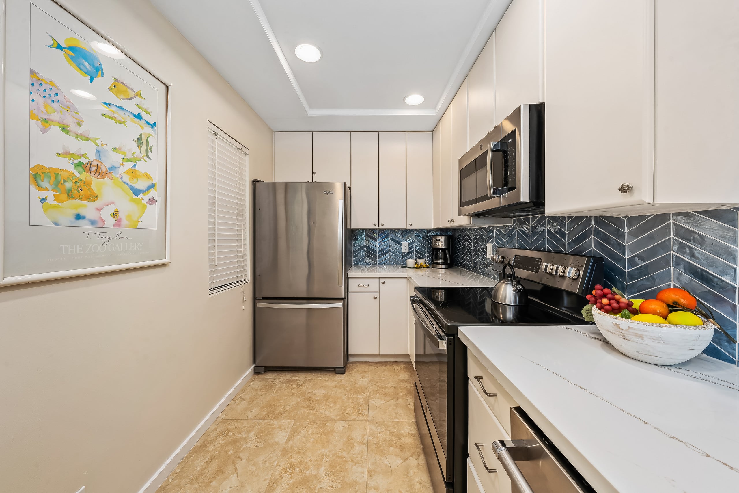 Condo in Lahaina · ★4.83 · 1 bedroom · 2 beds · 2 baths - Image 7