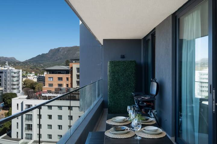 Newlands Peak Luxury Suite gallery image 4