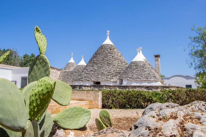 Trullo Yoram by Perle di Puglia gallery image 5