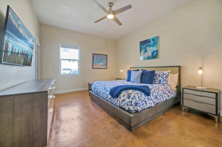 Основна спалня.