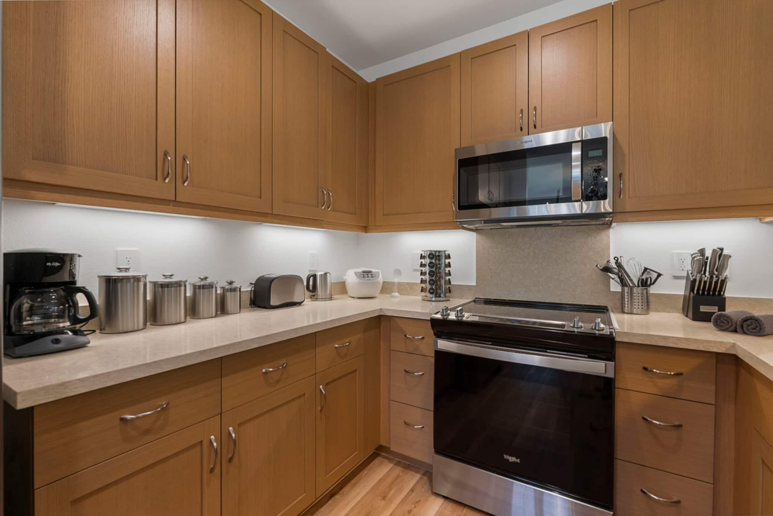 Home in Waianae · ★4.85 · 3 bedrooms · 4 beds · 2.5 private baths - Image 17
